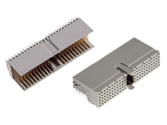 Ceanglóirí rigide de réir IEC 61076-4-101, le spásáil 2 mm